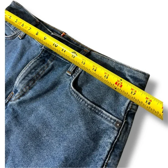 Tommy Hilfiger Light Blue Classic Pencil Denim Skirt with White Floral Detail - Picture 9 of 16